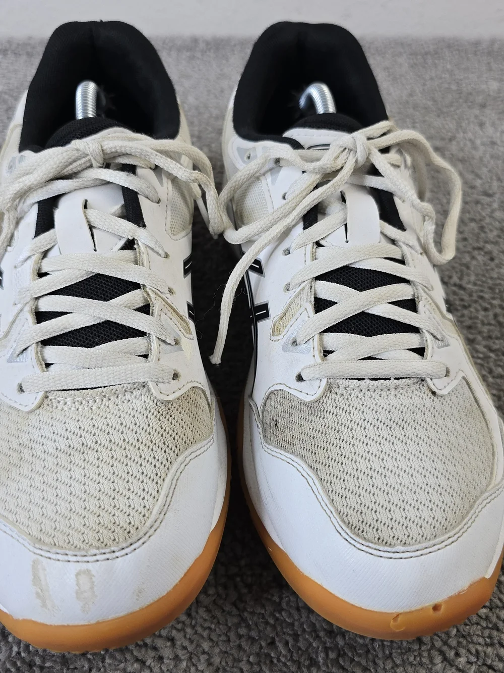 Asics GEL-Rocket 10 Womens Size 9 Volleyball Shoes White Black 1072A056
